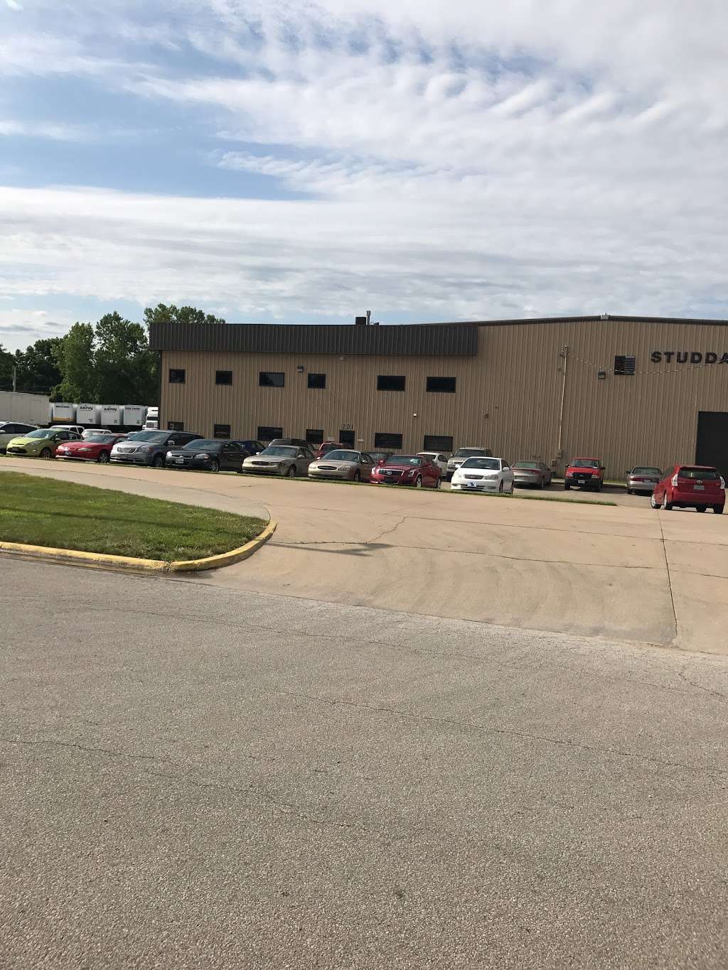 Studdard Moving and Storage | 201 Commercial St, Leavenworth, KS 66048, USA | Phone: (913) 727-3627