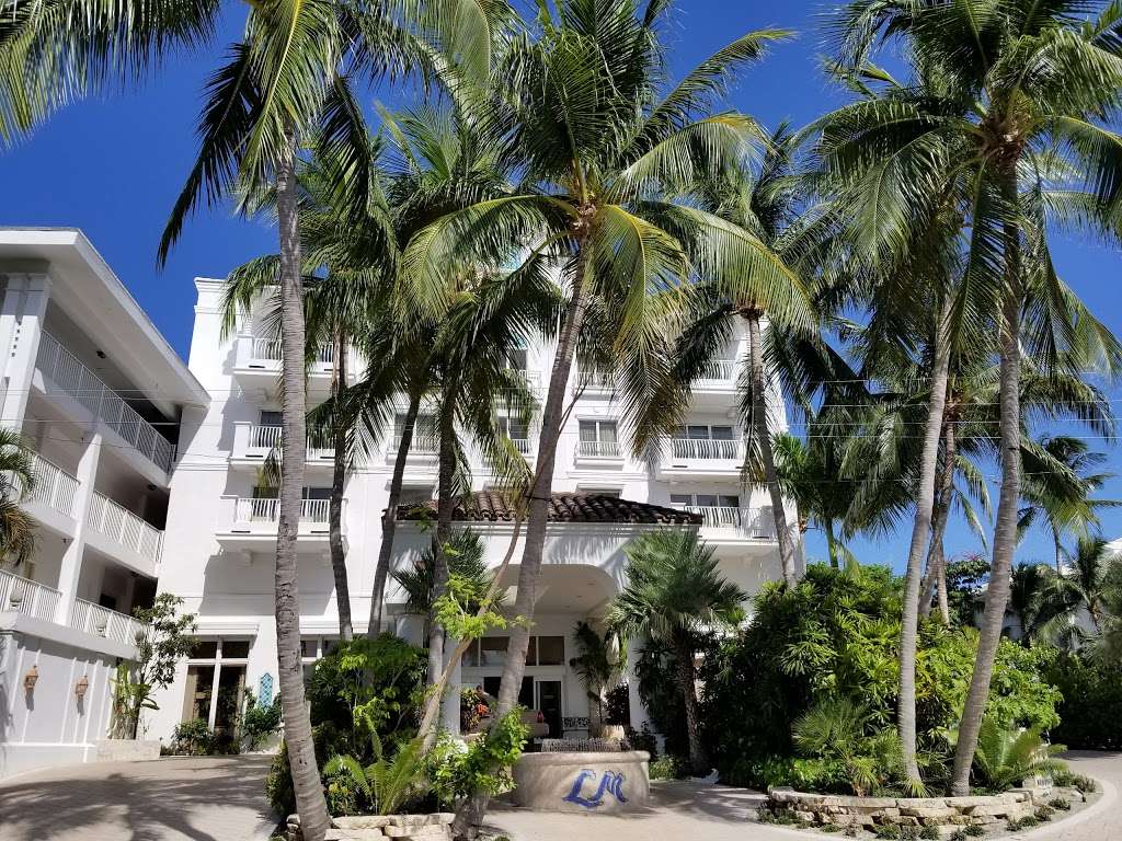 Lago Mar Beach Resort & Club | 1700 S Ocean Ln, Fort Lauderdale, FL 33316, USA | Phone: (954) 523-6511