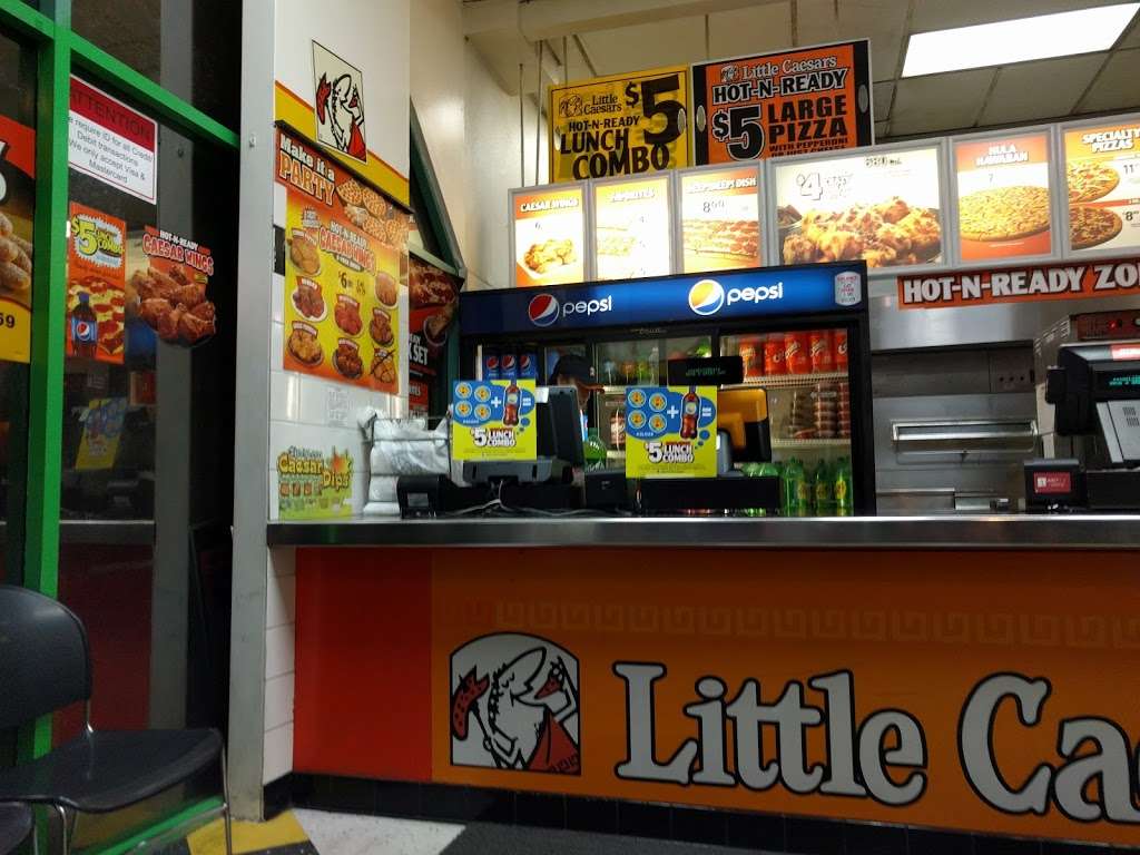 Little Caesars Pizza | 100 E Tabor Ave, Fairfield, CA 94533, USA | Phone: (707) 422-3100