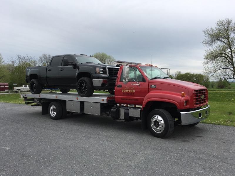 Martins Towing | 942 W Main St, New Holland, PA 17557, USA | Phone: (717) 656-0104