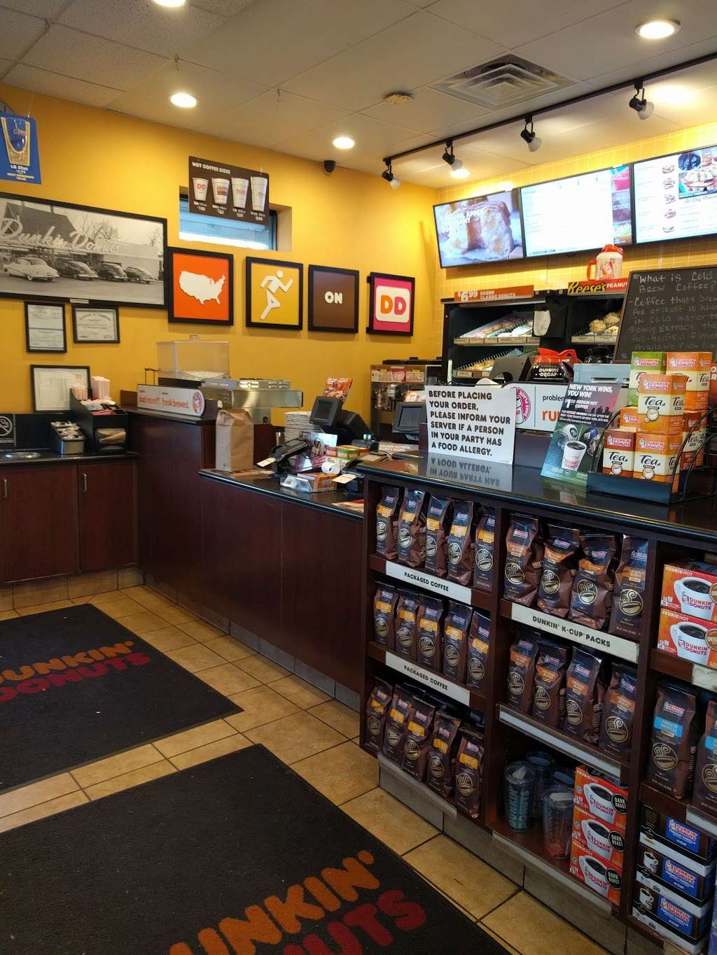 Dunkin Donuts | Luk Oil, 185 Squirrelwood Rd, Woodland Park, NJ 07424, USA | Phone: (973) 278-2519