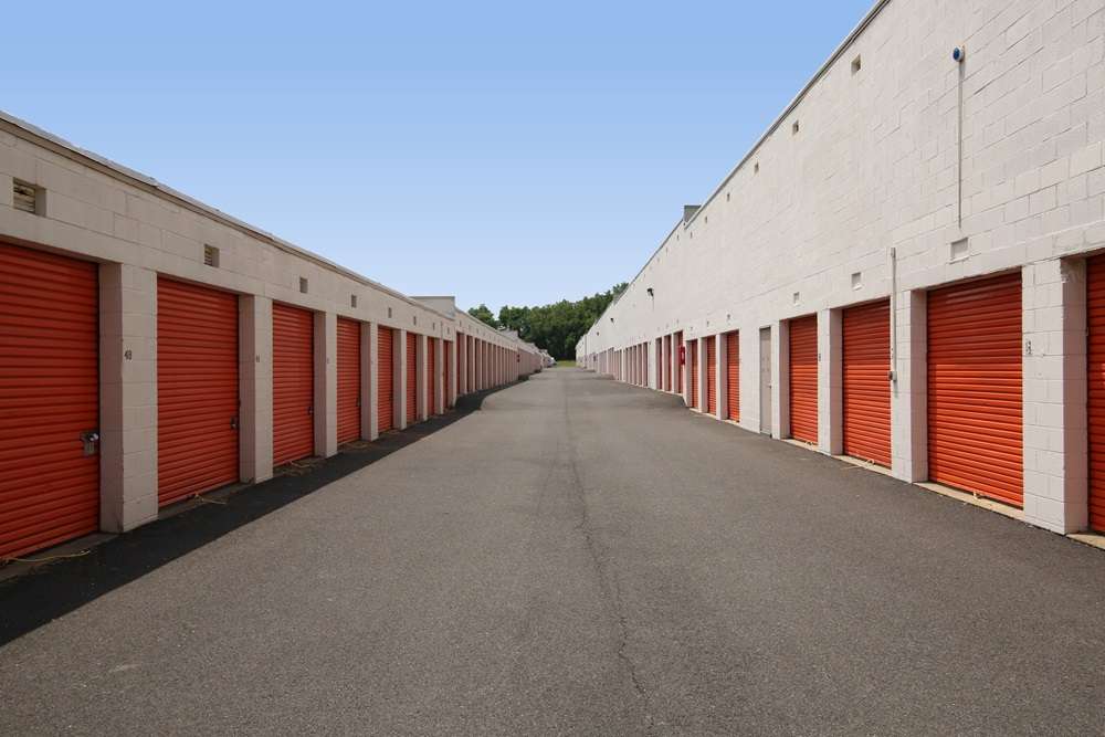 Public Storage | 500 S Flowers Mill Rd, Langhorne, PA 19047, USA | Phone: (484) 450-8228