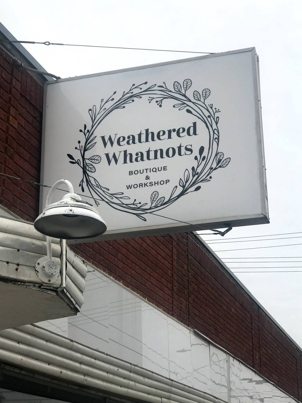 Weathered Whatnots | 1356 S 33rd St, Lincoln, NE 68510, USA | Phone: (402) 499-4401