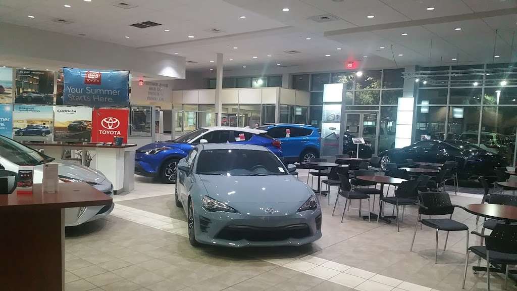 David Maus Toyota, 1160 Rinehart Rd, Sanford, FL 32771, USA