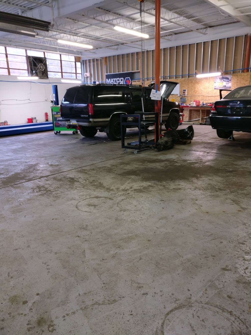 Express Truck & Auto Services | 331 Crooked Ln, King of Prussia, PA 19406, USA | Phone: (484) 370-2835