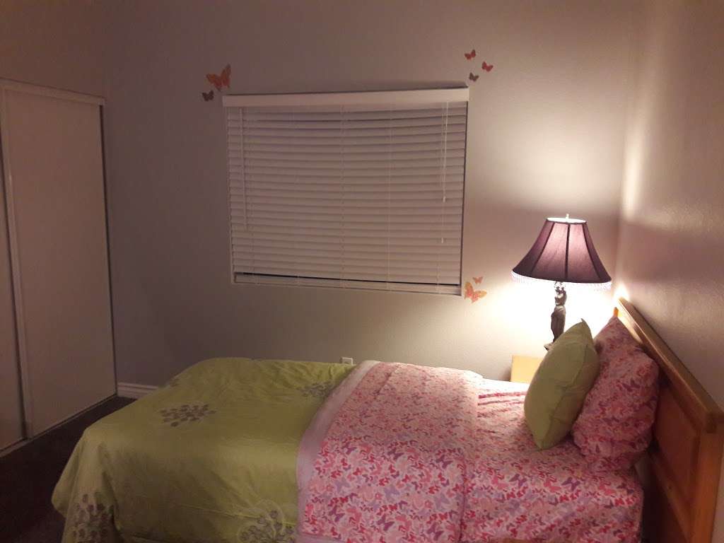 Golden Girls Residential Senior Care Home | 39672 Avenida Miguel Oeste, Murrieta, CA 92563, USA | Phone: (951) 415-7990