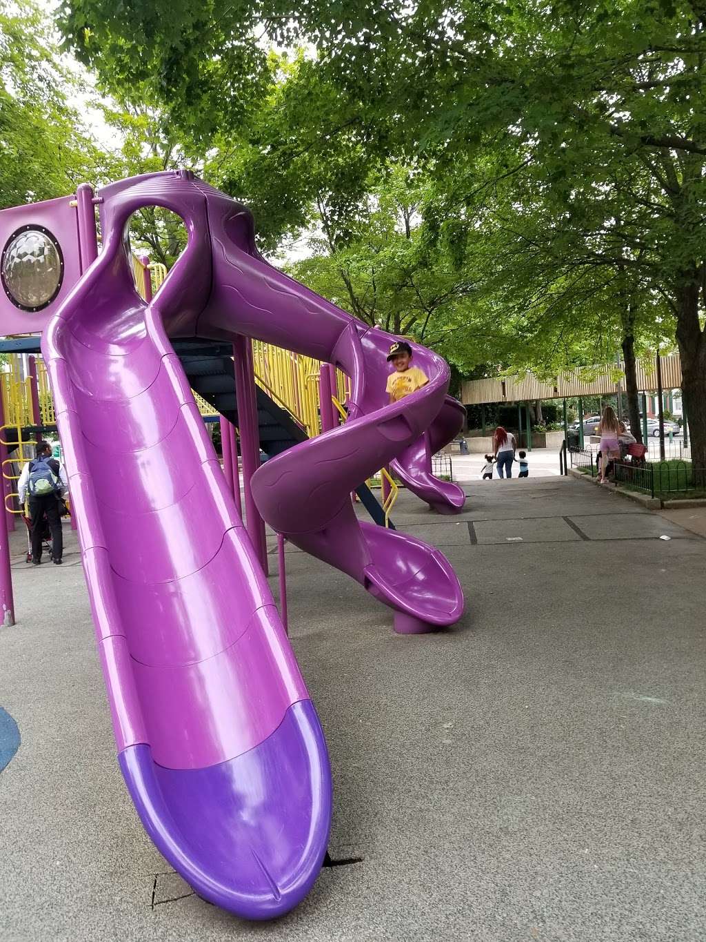 Markward Playground | 400 S Taney St, Philadelphia, PA 19146, USA | Phone: (215) 685-6649