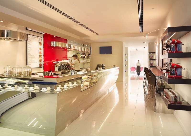 Espressamente Illy Coffee Shop, London | 200 Westminster Bridge Rd, South Bank, London SE1 7UT, UK | Phone: 020 7620 7333