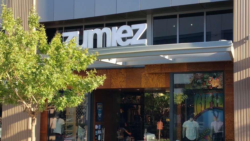 Zumiez | 10975 Sage Park Dr #160, Las Vegas, NV 89135, USA | Phone: (702) 243-1760