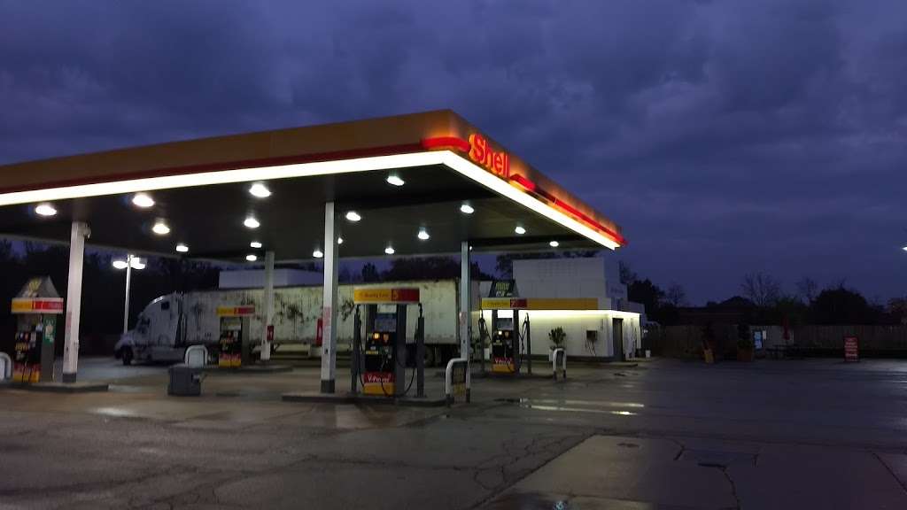 Shell | 909 S Milwaukee Ave, Vernon Hills, IL 60061, USA | Phone: (847) 955-0021