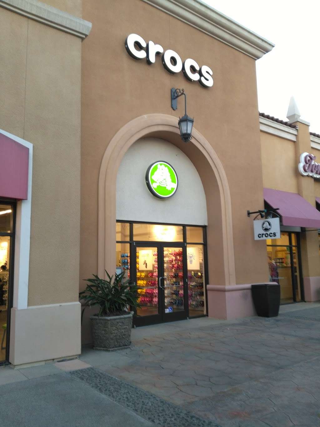 Crocs | 4061 Camino De La Plaza, San Diego, CA 92173, USA | Phone: (619) 690-3118