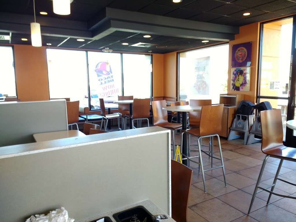 Taco Bell | 1551 W Thompson Rd, Indianapolis, IN 46217, USA | Phone: (317) 791-8450