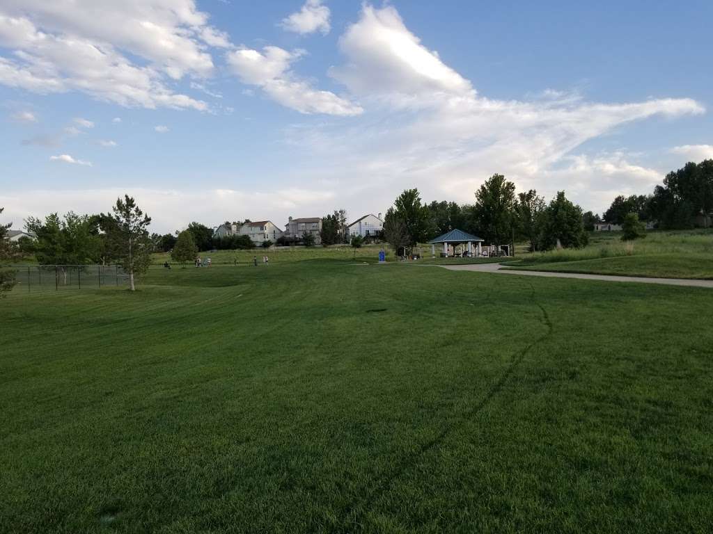 Aqua Vista Park | 18700 E Wagon Trail Cir, Aurora, CO 80015, USA | Phone: (303) 739-7000