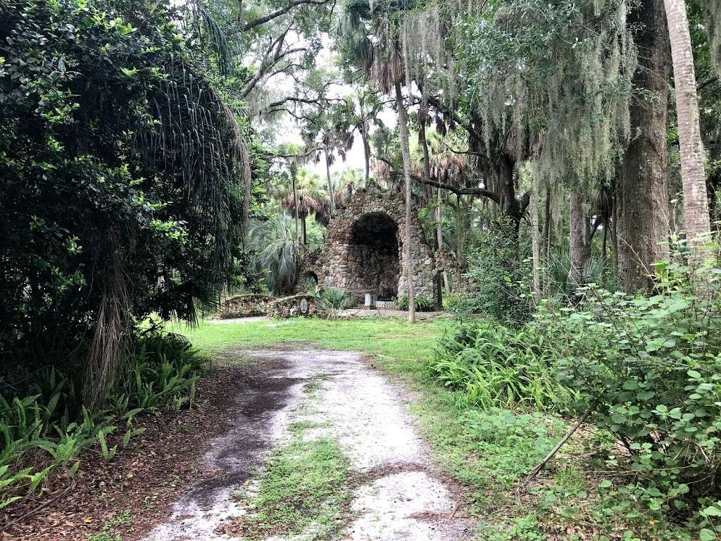 Saint Anne Shrine | 1207 St Anne Shrine Rd, Lake Wales, FL 33898, USA