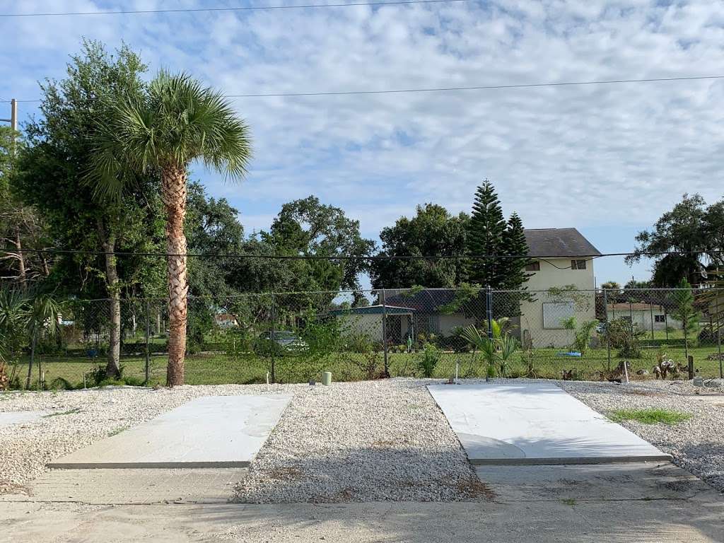 Cocoa Estates Mobile Home & RV Park | 914 Clearlake Rd, Cocoa, FL 32922, USA | Phone: (321) 482-2245