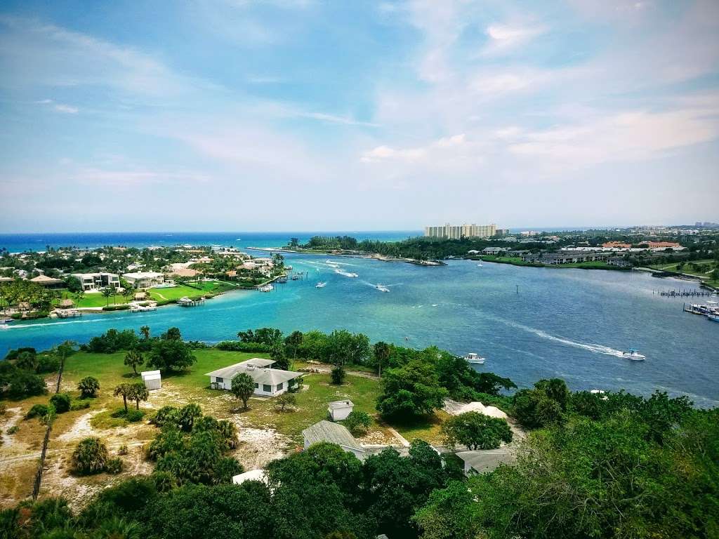 Jupiter Inlet Lighthouse & Museum | 500 Captain Armours Way, Jupiter, FL 33469, USA | Phone: (561) 747-8380