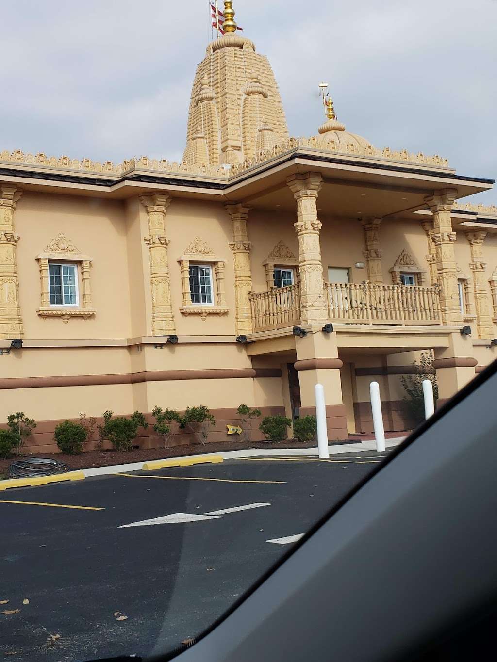 SMVS Shri Swaminarayan Mandir | 99 Burnt Mill Rd, Cherry Hill, NJ 08003, USA | Phone: (856) 673-3633