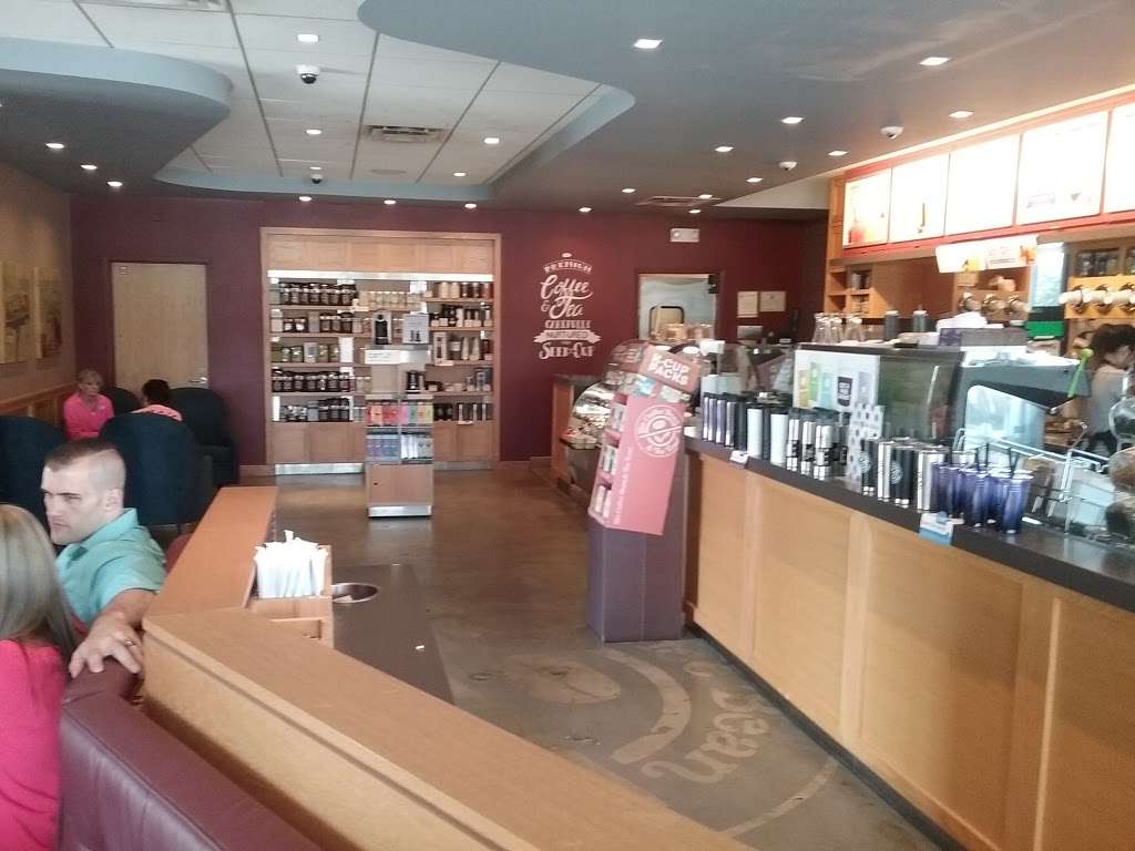 The Coffee Bean & Tea Leaf | 2500 E Imperial Hwy #182, Brea, CA 92812 | Phone: (714) 257-9322