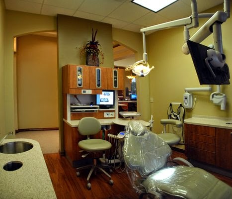 U9 Dental Family and Cosmetic Dentistry | 1809 Eldridge Pkwy, Houston, TX 77077, USA | Phone: (281) 497-5999