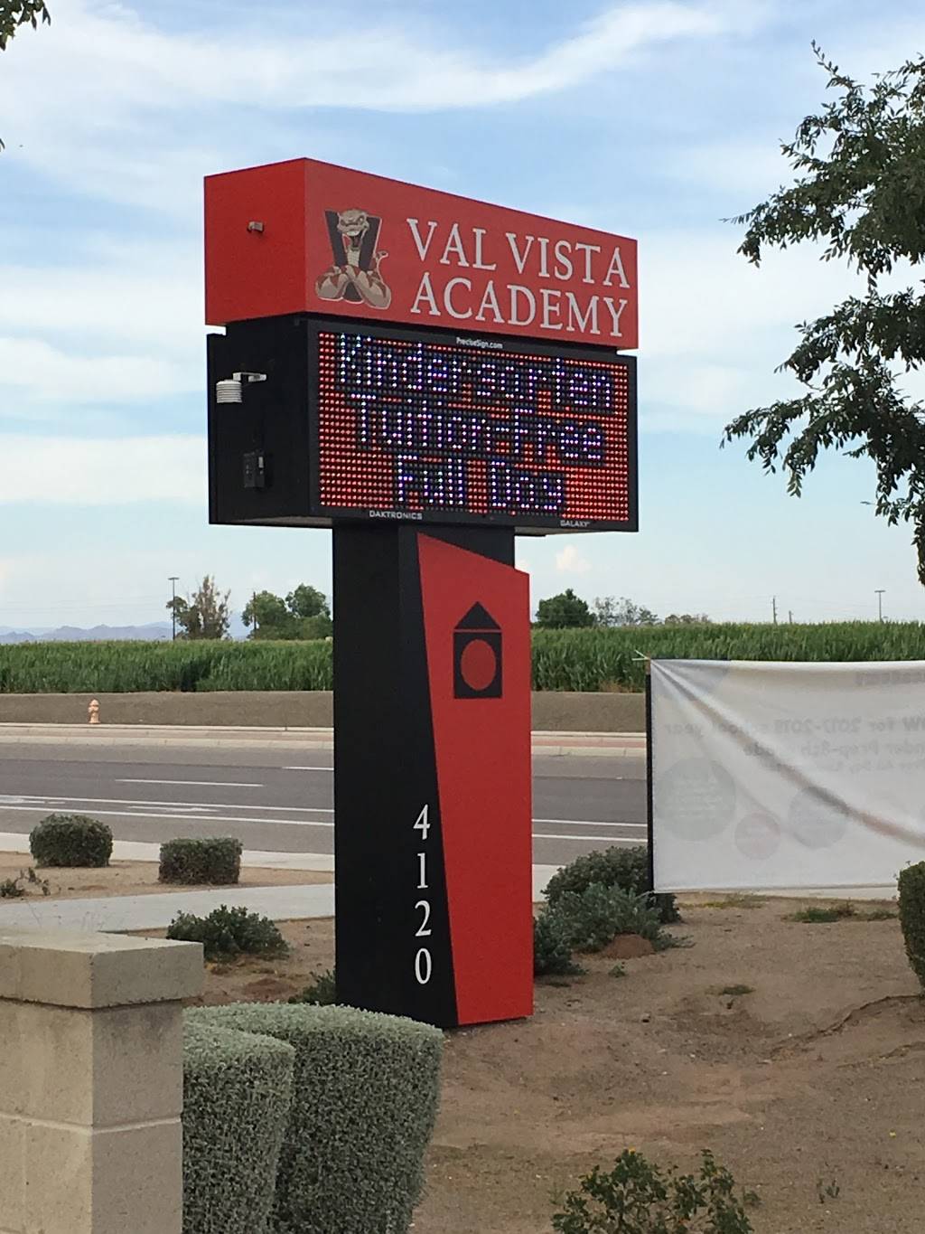 Val Vista Academy | 4120 S Val Vista Dr, Gilbert, AZ 85297, USA | Phone: (480) 656-5555