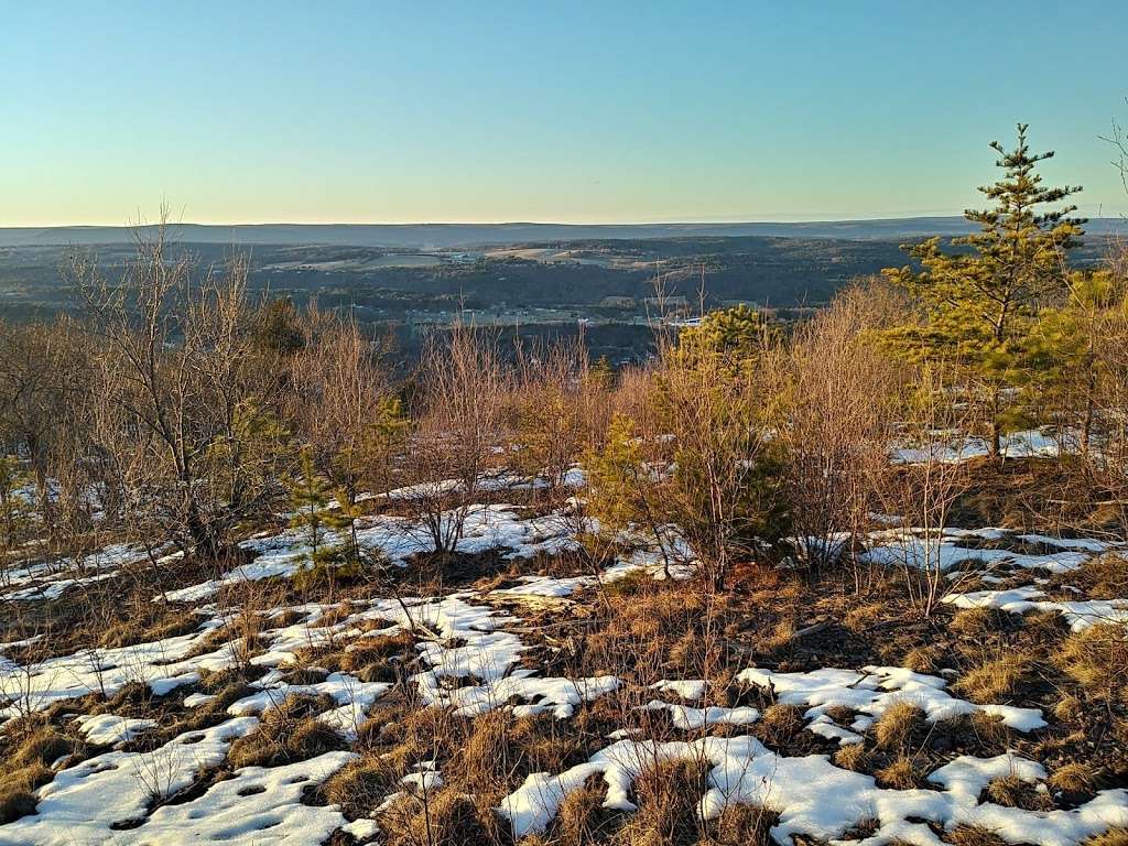 Appalachian trail parking | Walnutport, PA 18088, USA