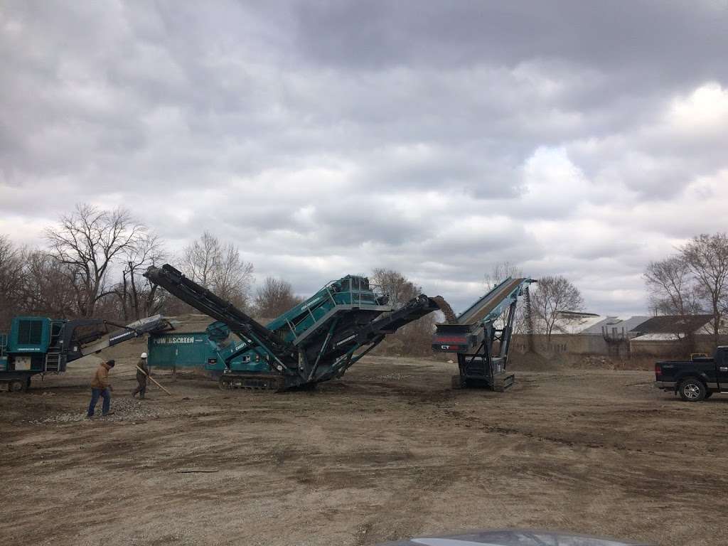 Excavating Unlimited Inc. | 2569, 5766 Massachusetts Ave, Indianapolis, IN 46218, USA | Phone: (317) 423-0223