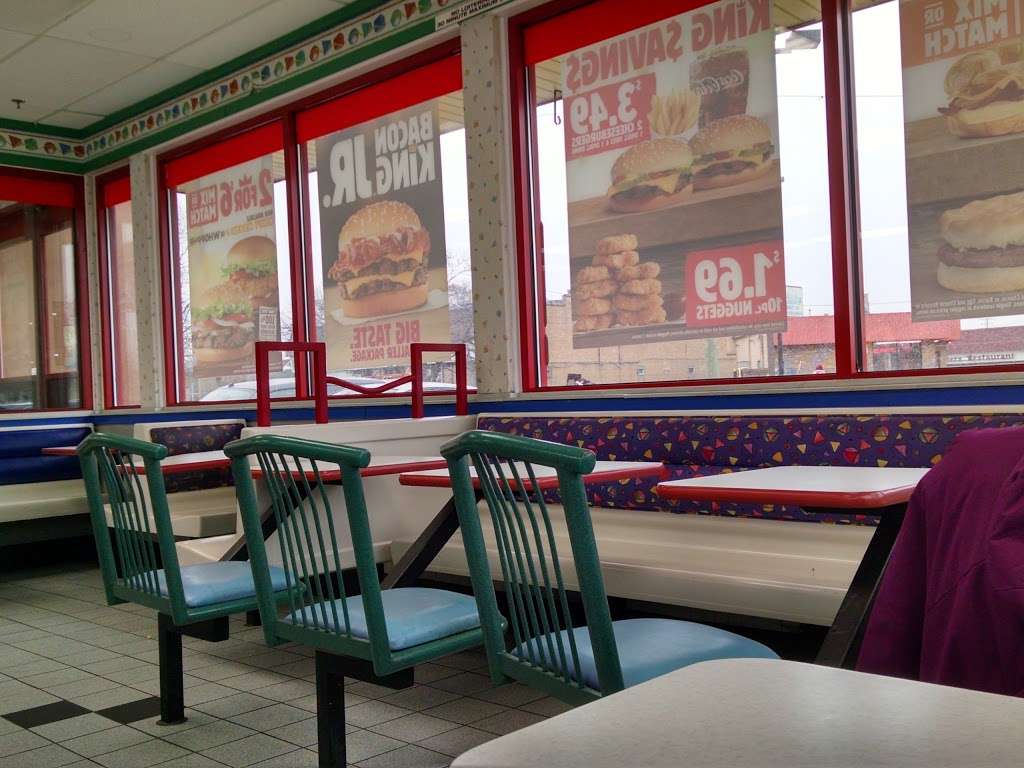 Burger King | 8650 State Rd, Burbank, IL 60459, USA | Phone: (708) 430-0554