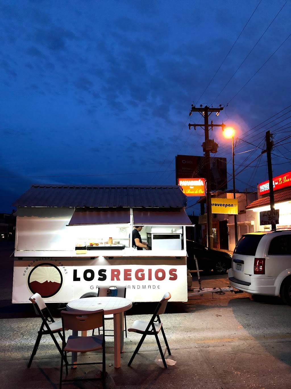 Los Regios Grill & Handmade | Blvd. Manuel Gómez Morín 1660, Satélite, Cd Juárez, Chih., Mexico | Phone: 656 309 3708