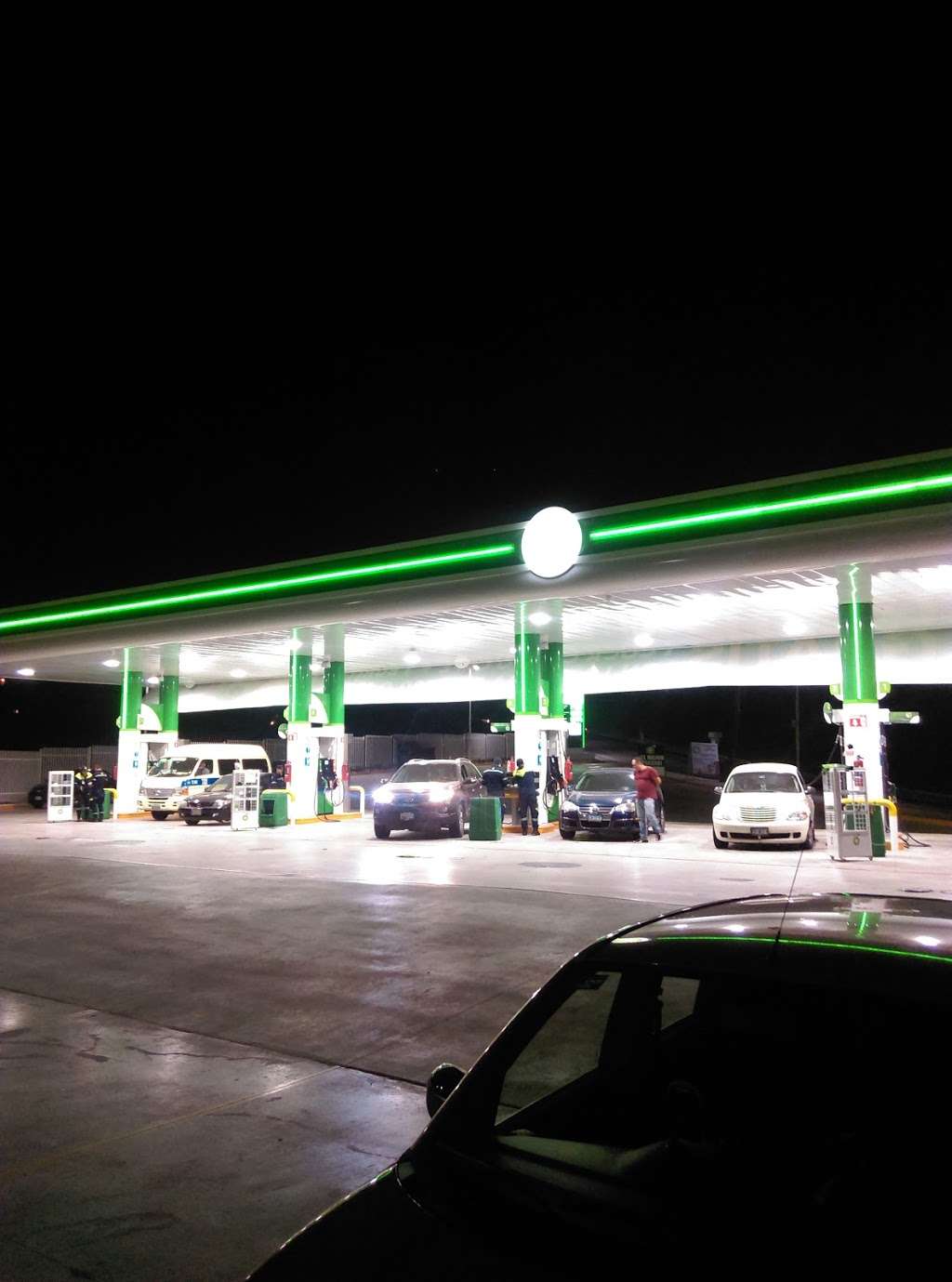 BP Gas Station & VIP Market New | Blvd. Cuauhtemoc Sur, Col de los Maestros, 22640 Tijuana, B.C., Mexico