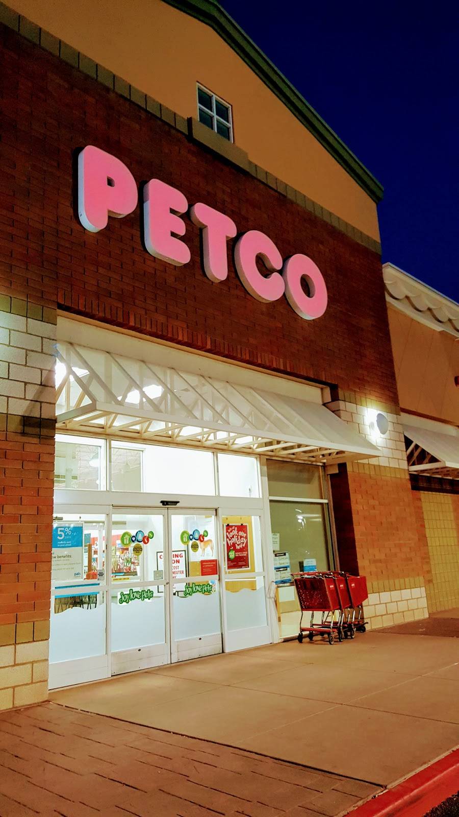 Petco | 845 N Dobson Rd, Mesa, AZ 85201 | Phone: (480) 833-5892