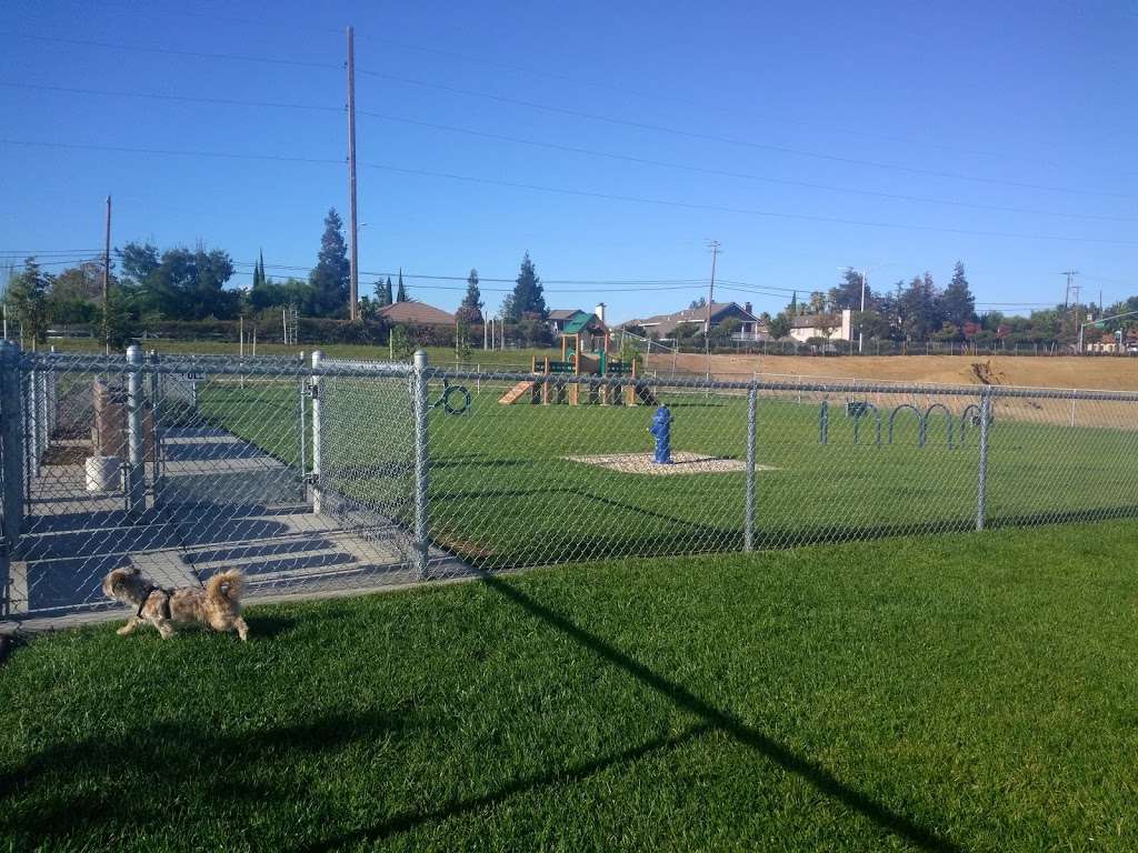 Koda Dog Park No barking | 100 Oxford Dr, Oakley, CA 94561, USA