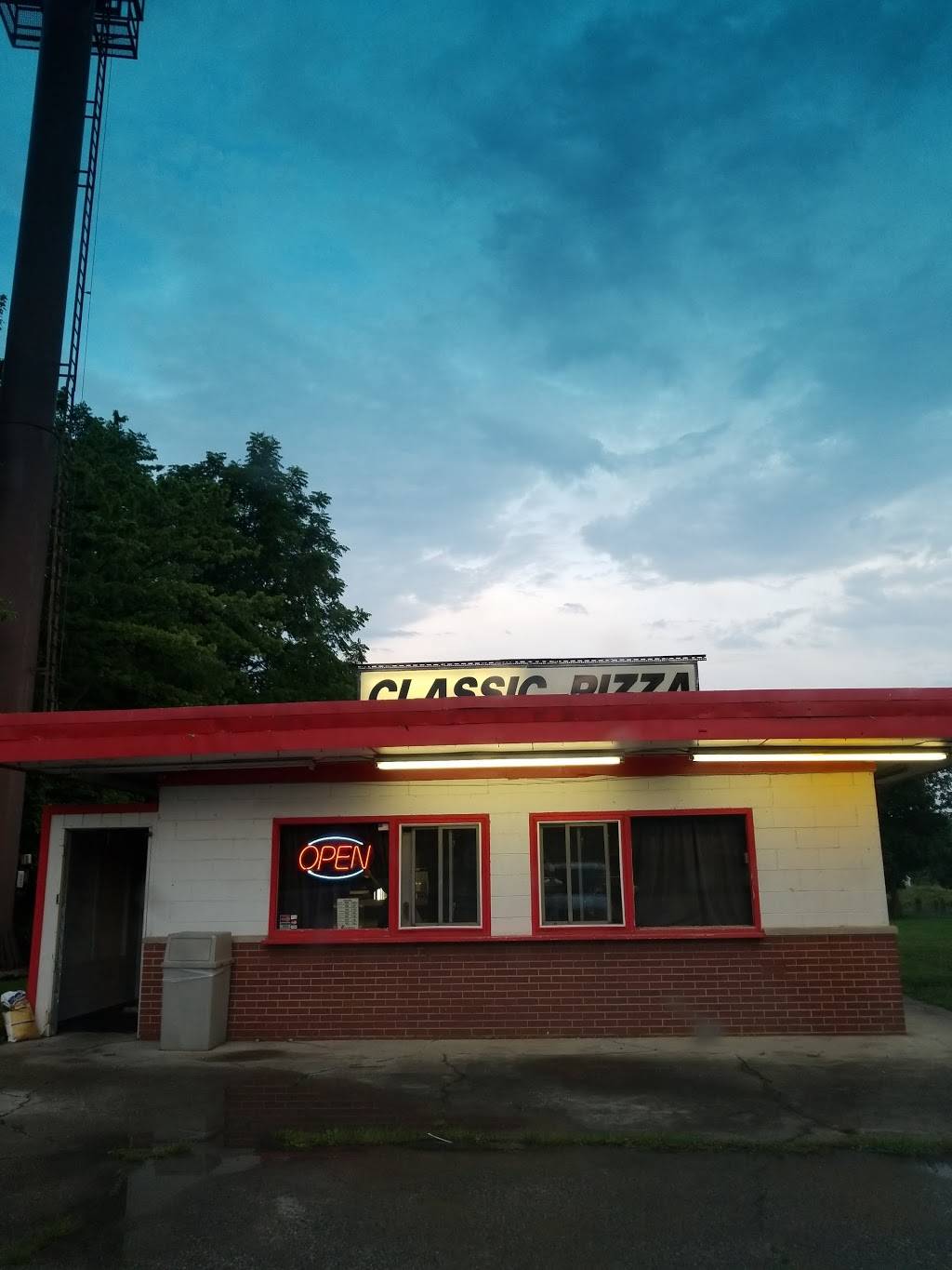 Classic Pizza | 906 S Sunbury Rd, Westerville, OH 43081, USA | Phone: (614) 882-2999