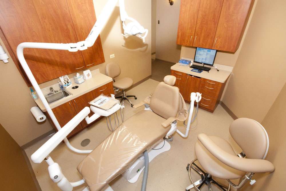 Dekamore Dental | 2563 Sycamore Rd, DeKalb, IL 60115, USA | Phone: (815) 748-2666