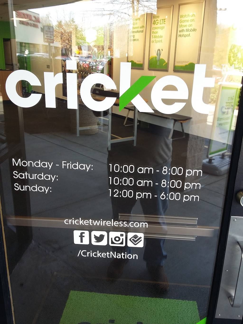 Cricket Wireless | 3226 Silas Creek Pkwy, Winston-Salem, NC 27103, USA | Phone: (336) 293-4260