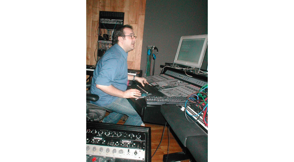 Mixed by T | 163 Upland Terrace, Bala Cynwyd, PA 19004, USA | Phone: (215) 315-3263