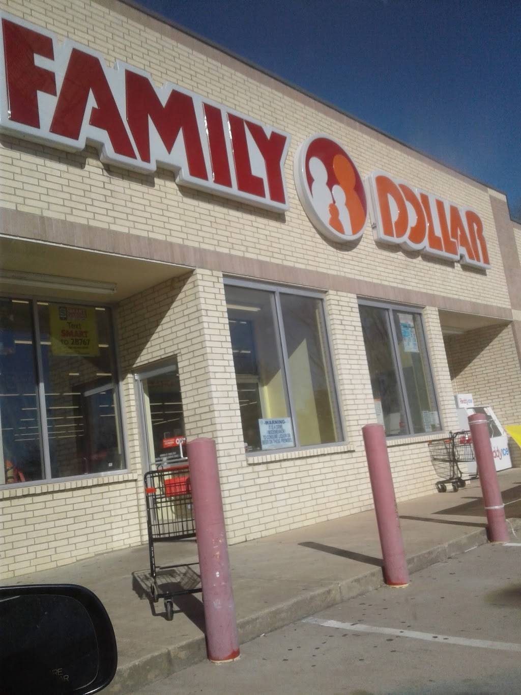 Family Dollar | 2908 W Euless Blvd, Euless, TX 76040 | Phone: (817) 799-2828