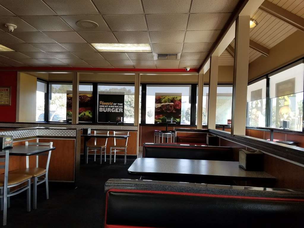 Carls Jr. | 1471 N Montebello Blvd, Montebello, CA 90640, USA | Phone: (323) 721-9989