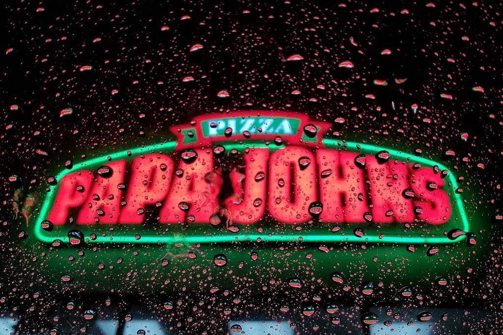 Papa Johns Pizza | 2400 E Pioneer Pkwy, Arlington, TX 76010, USA | Phone: (817) 801-7373