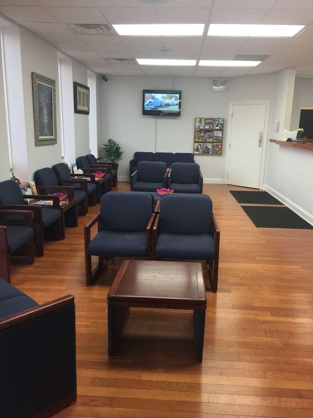 Rand Medical Center | 1925 E Rand Rd, Arlington Heights, IL 60004, USA | Phone: (224) 735-3522