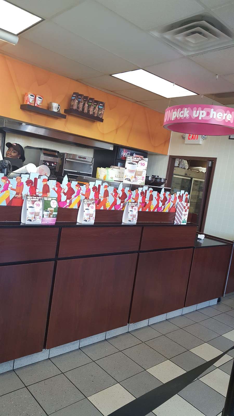 Dunkin Donuts | 857 Springfield Ave, Irvington, NJ 07111 | Phone: (201) 375-3660