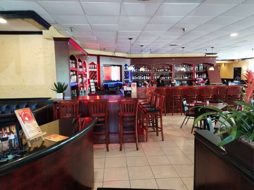 Sabor Latino Restaurant | 2202 Jog Rd, Greenacres, FL 33415, USA | Phone: (561) 855-8712