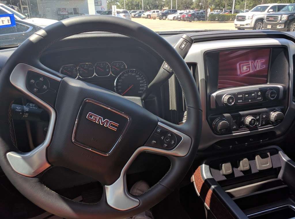 Baytown GMC Buick | 4411 East Fwy, Baytown, TX 77521 | Phone: (281) 424-6500