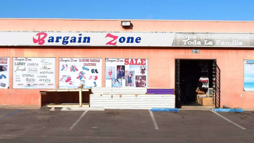 Bargain Zone Socks | 3010 E Beyer Blvd, San Ysidro, CA 92173, USA | Phone: (619) 662-0890