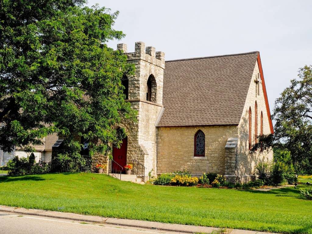 St Marys Episcopal Church | 36014 Sunset Dr, Dousman, WI 53118, USA | Phone: (262) 965-3924
