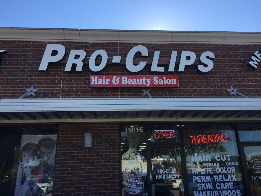 Pro-Clips | 11611 W Airport Blvd e, Meadows Place, TX 77477, USA | Phone: (281) 277-2547