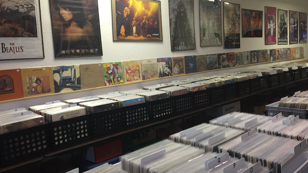 Vegas Vinyl | 1641 E Sunset Rd b104, Las Vegas, NV 89119, USA | Phone: (702) 528-3738