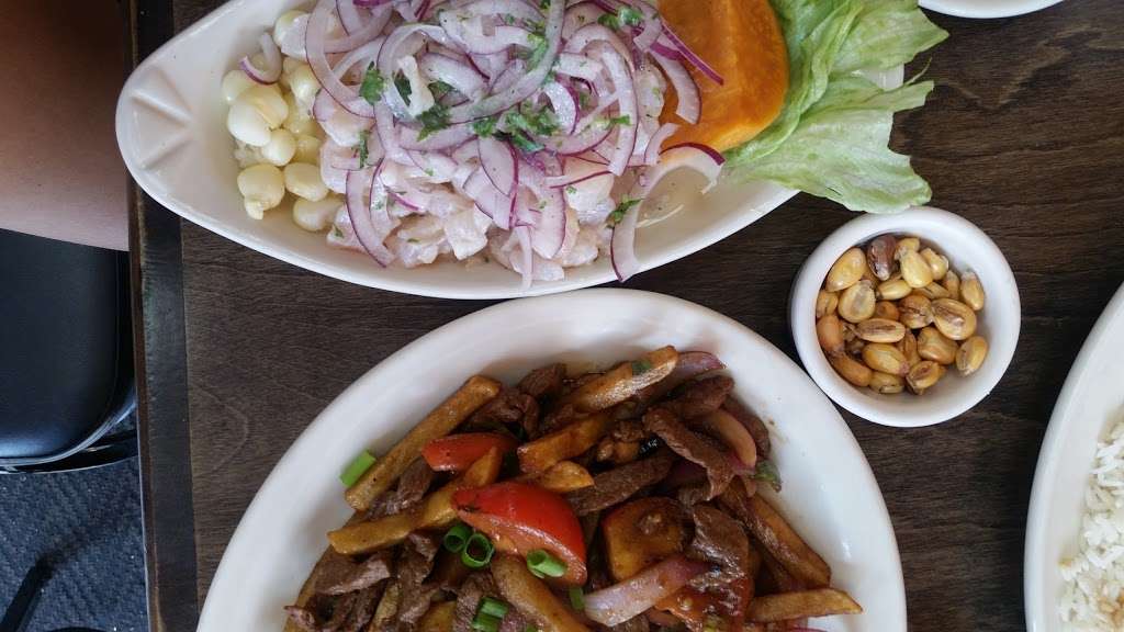 El Rinkoncito Peruano Restaurant | 501 Central Ave, Jersey City, NJ 07307, USA | Phone: (201) 963-4800