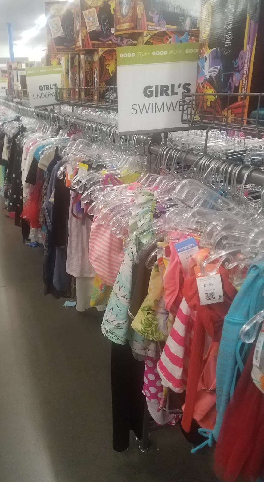 Goodwill | Tolleson, AZ 85353, USA