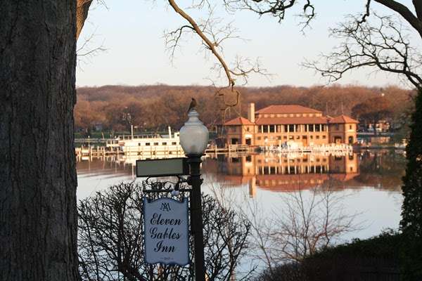 Eleven Gables Inn and Cottage | 493 Wrigley Dr, Lake Geneva, WI 53147, USA | Phone: (262) 248-8393