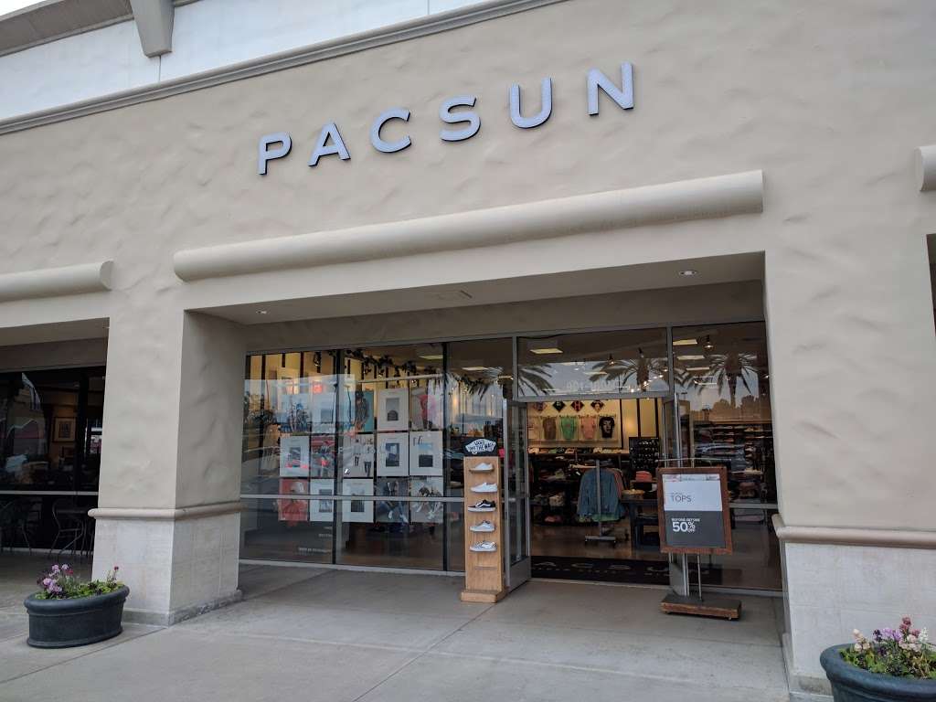 PACSUN - clothing store  | Photo 1 of 1 | Address: 901 S Coast Dr, Costa Mesa, CA 92626, USA | Phone: (714) 957-6061